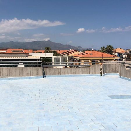 Appartamento Casasolemare Fondachello Fondachello  Exterior foto
